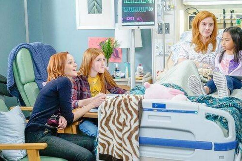 Inside Netflix star Sarah Rafferty's life from health scare to Meghan ...