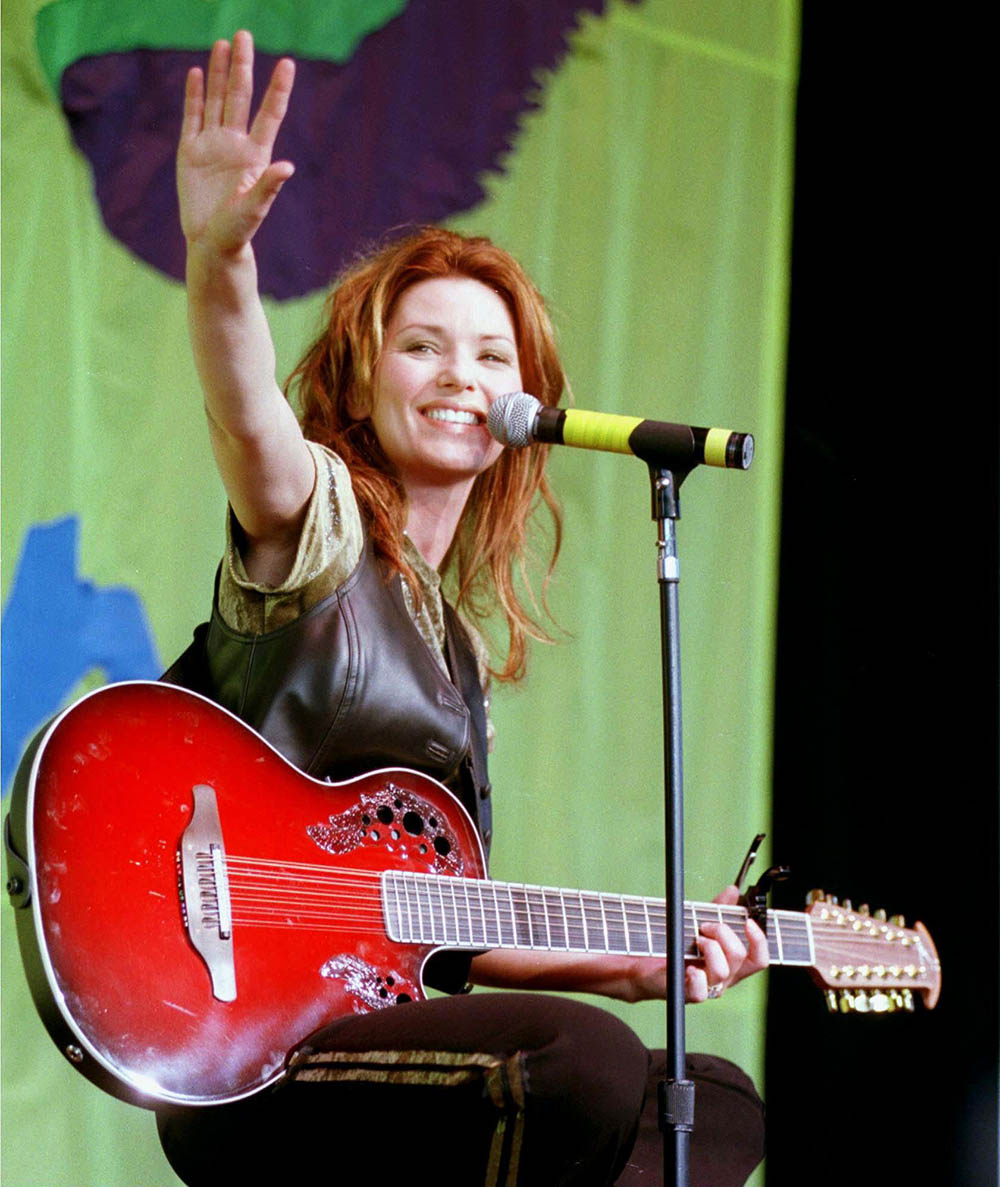 Shania Twain Over the Years: Photos of Her Younger Years to Now