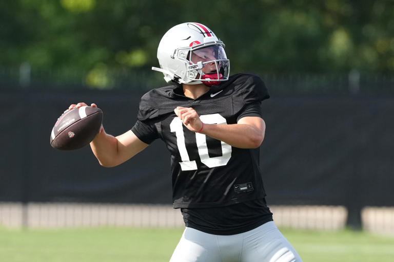 Breaking Down Texas vs. Ohio State: Matchups, X-Factors, and CFP Stakes