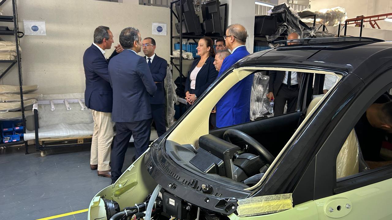 Tunisie : pose de la première pierre d’une usine de voitures électriques à Kalaat El Andalous