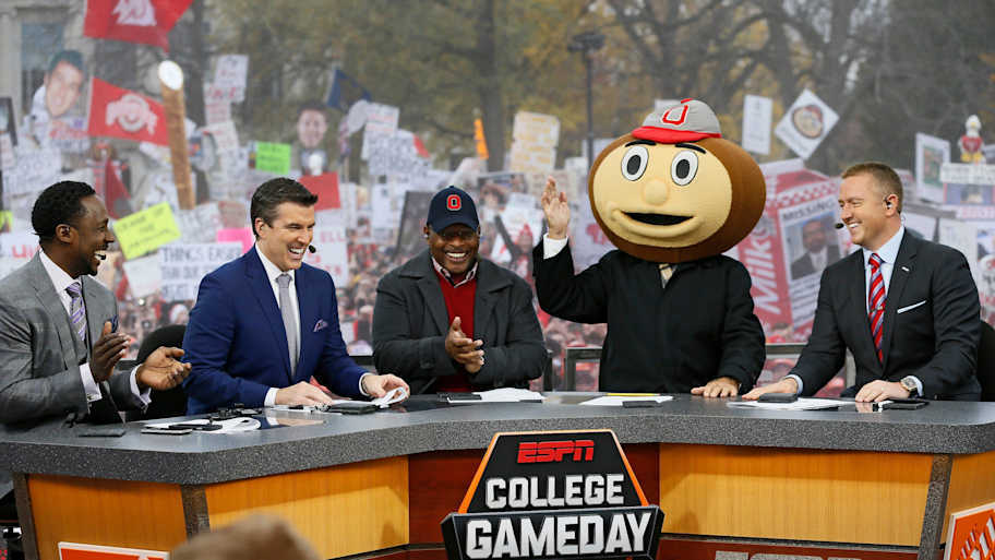 What Time Does #39 College GameDay #39 Start How Long Is It? What Time Does #39 College GameDay #39 Start How Long Is It?