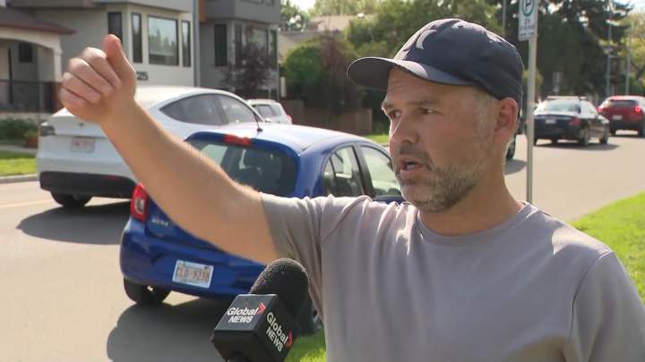 Calgary police warn of ‘active shooter’ in Crescent Heights neighbourhood