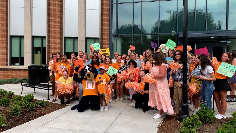 Make-A-Wish, UT grant 8-year-old girl’s wish to be a scientist