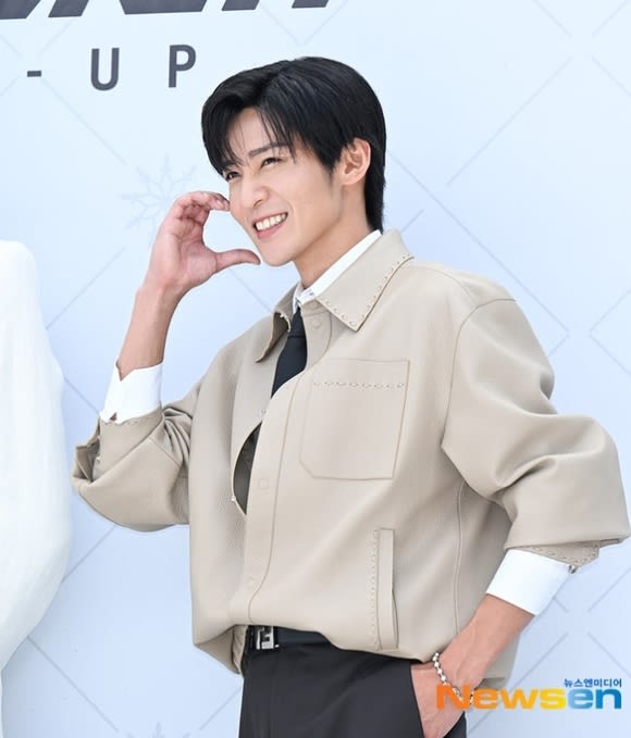 PHOTO】Snow Man 目黒蓮＆ラウール＆深澤辰哉、韓国初ポップアップ