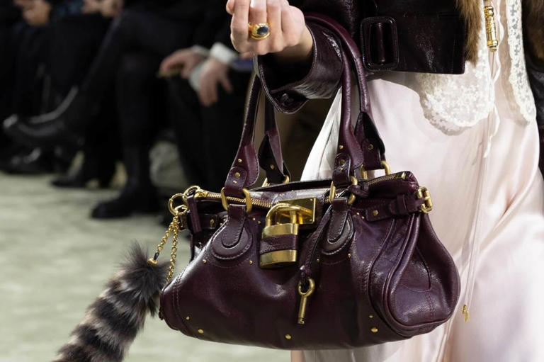 クロエ パディントンバッグ 美品‼️ Chloe】クロエ パディントン ショルダーバッグ – NISHIKINO