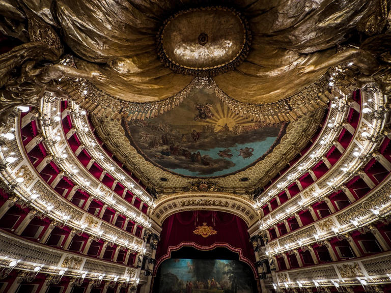 Una veduta del teatro San Carlo (Ansa).
