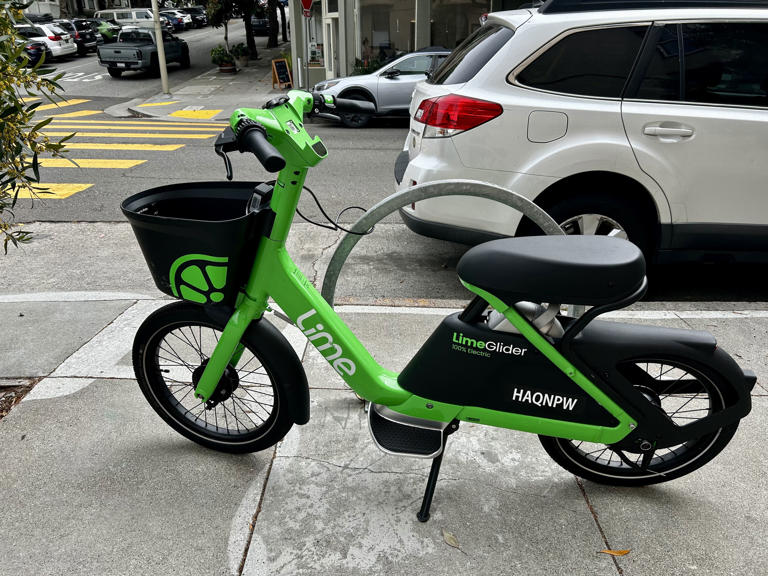 Our review of Lime's new sit-down scooter