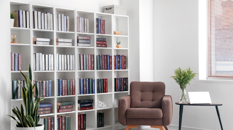 A Design Expert Tells Us How To Create The Perfect Home Library