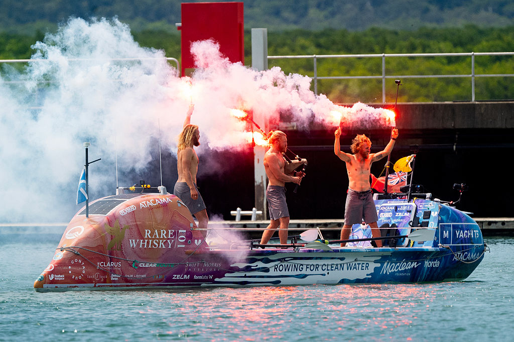 Edinburgh brothers set new world record for rowing across world's ...
