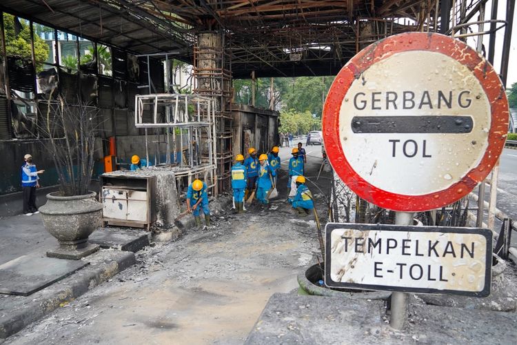 Mulai Hari Ini, Sejumlah Gerbang Tol Ditutup Bertahap