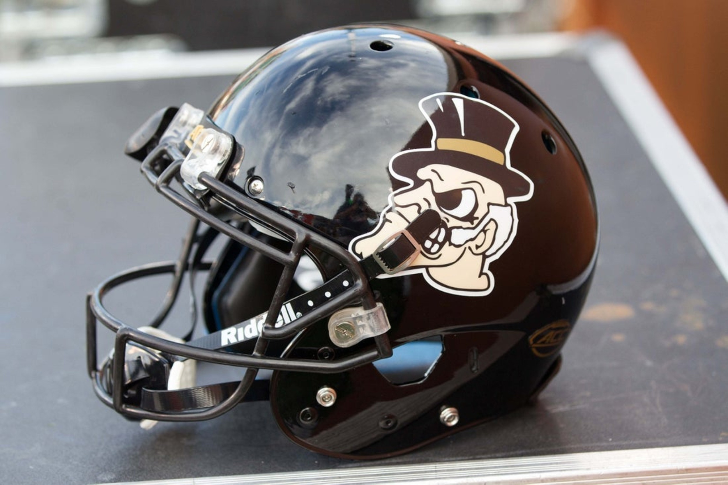 Wake Forest squeaks past Kennesaw State in debut of coaches Wake Forest squeaks past Kennesaw State in debut of coaches