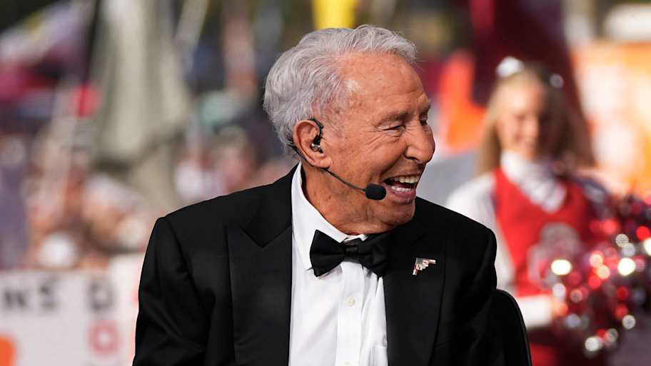 ESPN College GameDay Crew Makes Picks for Notre Dame vs Miami ESPN College GameDay Crew Makes Picks for Notre Dame vs Miami
