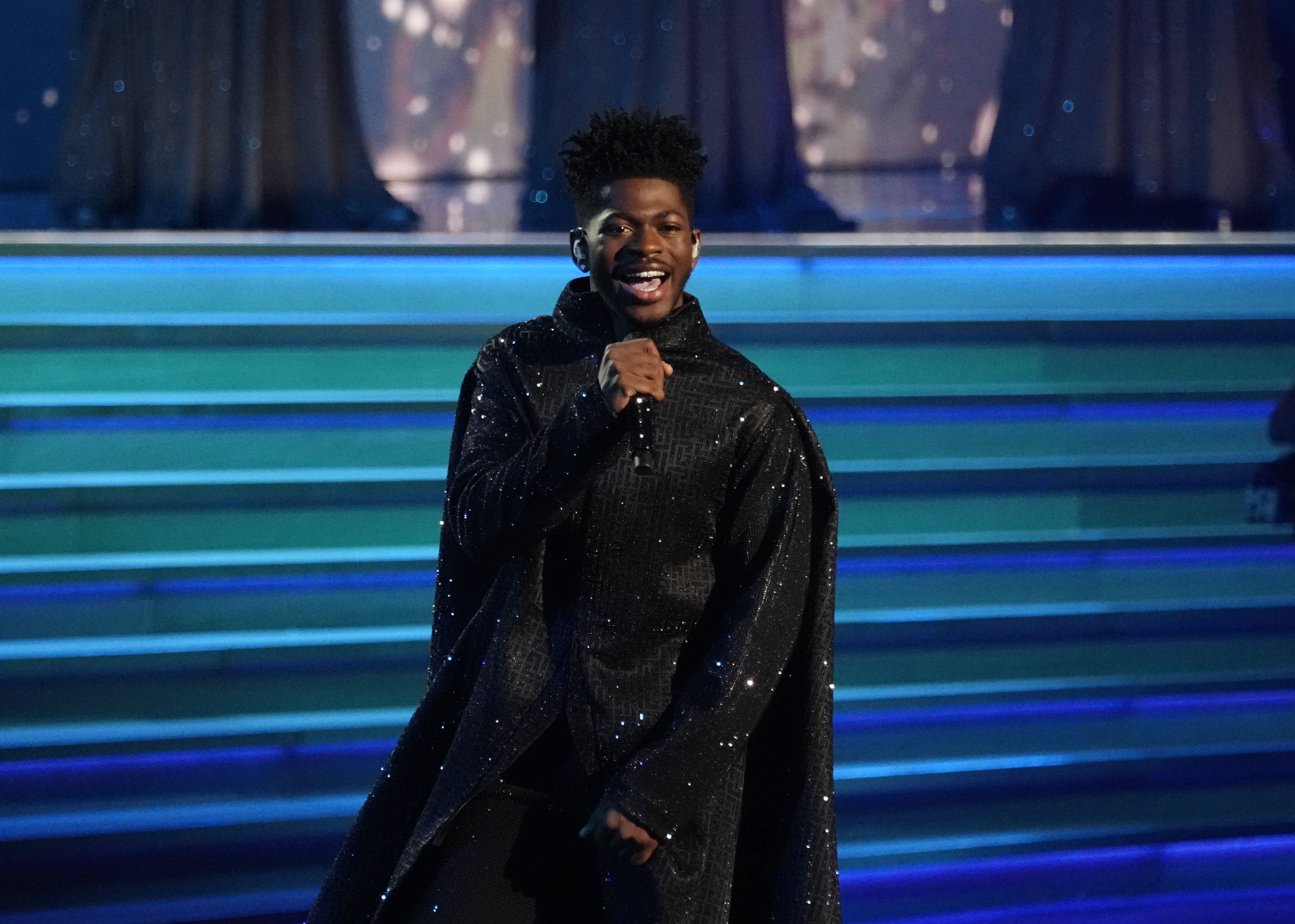 Prominent rapper pleads not guilty to felony charges
