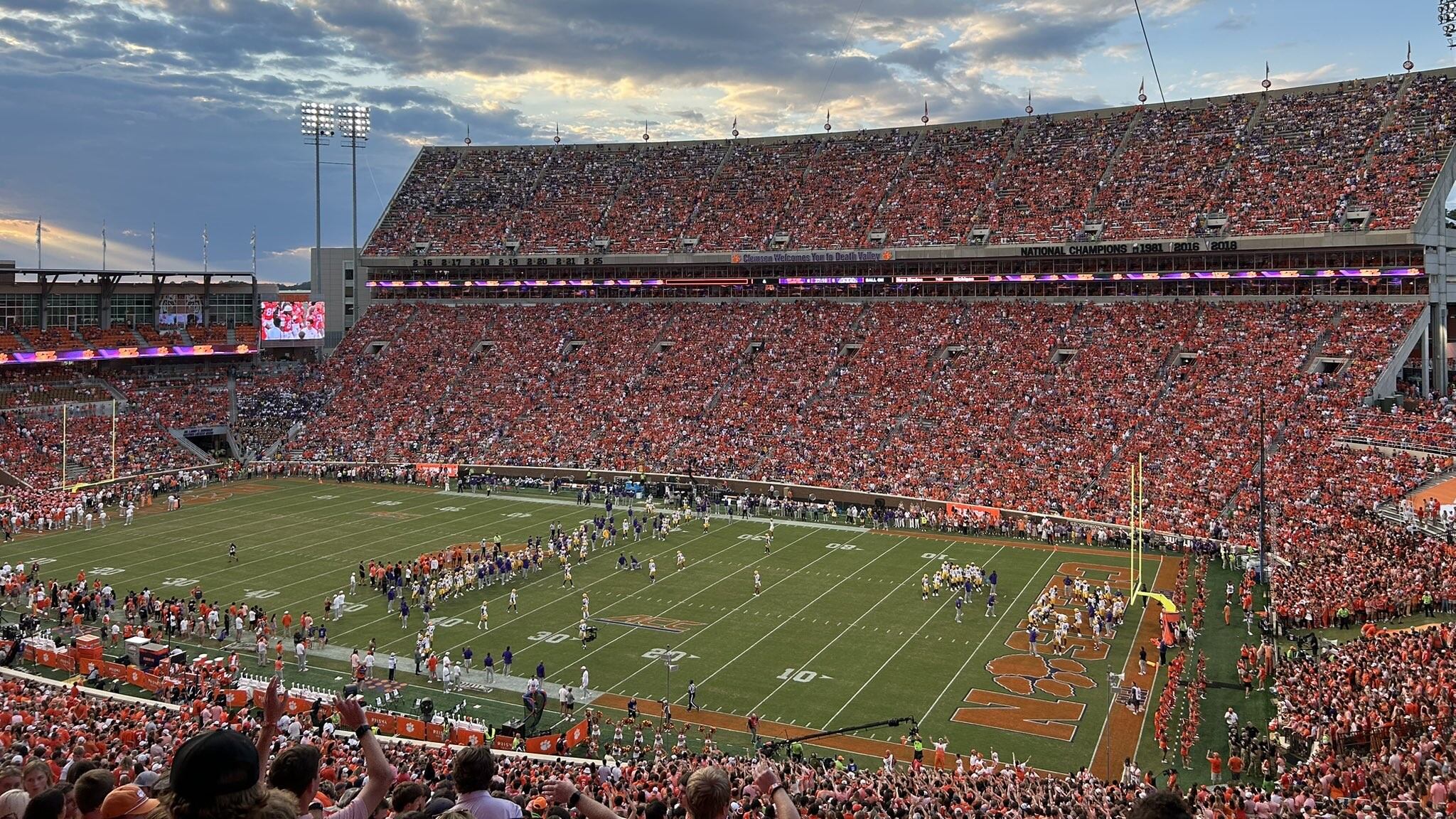 lsu-wins-against-clemson-in-season-opener