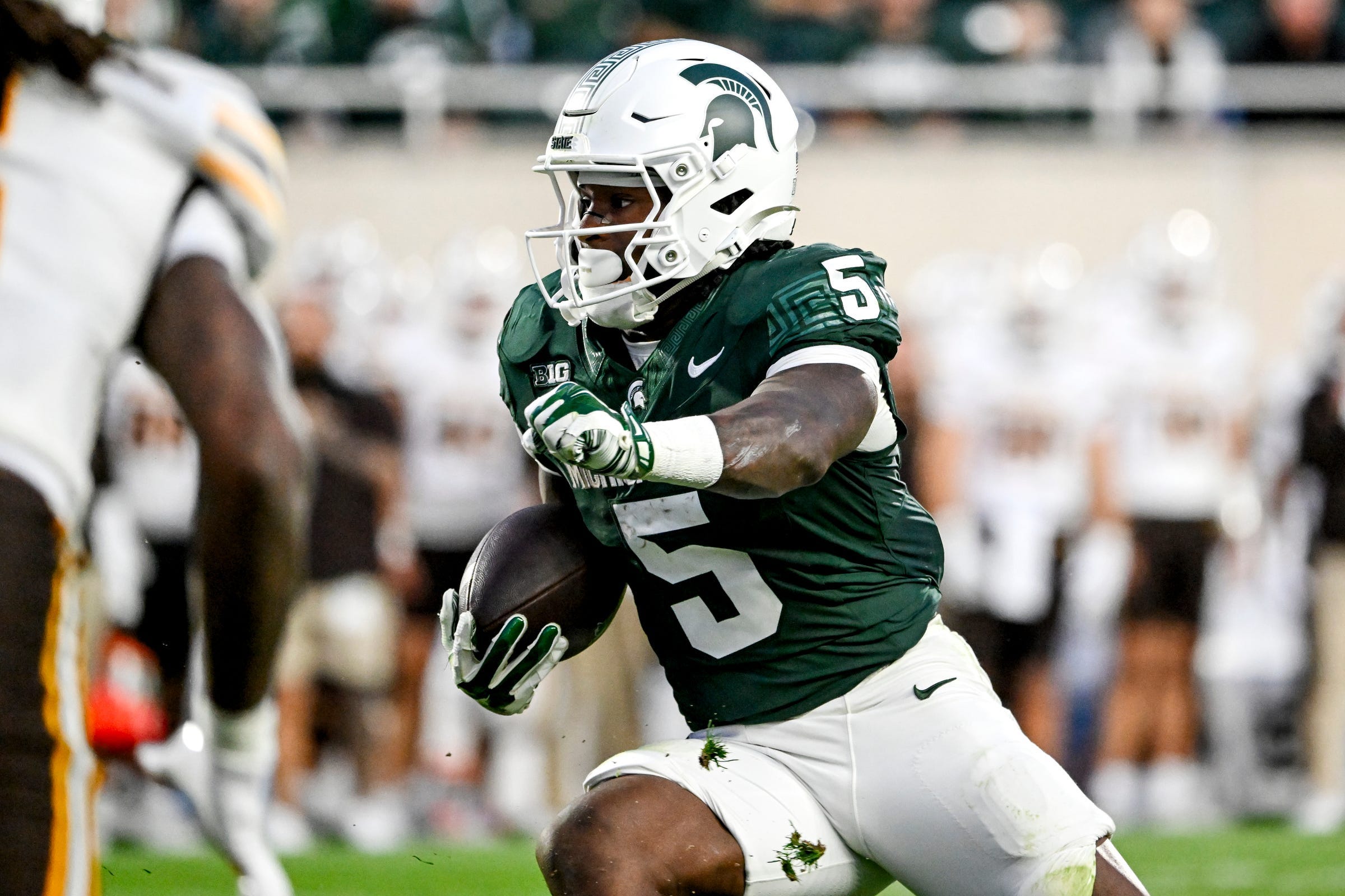 MSU football listed as finalist for elite 4-star RB prospect