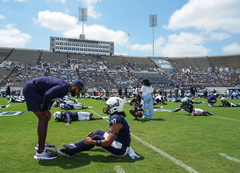 Donovan Warren injury update: Jackson State football punter injured vs ...