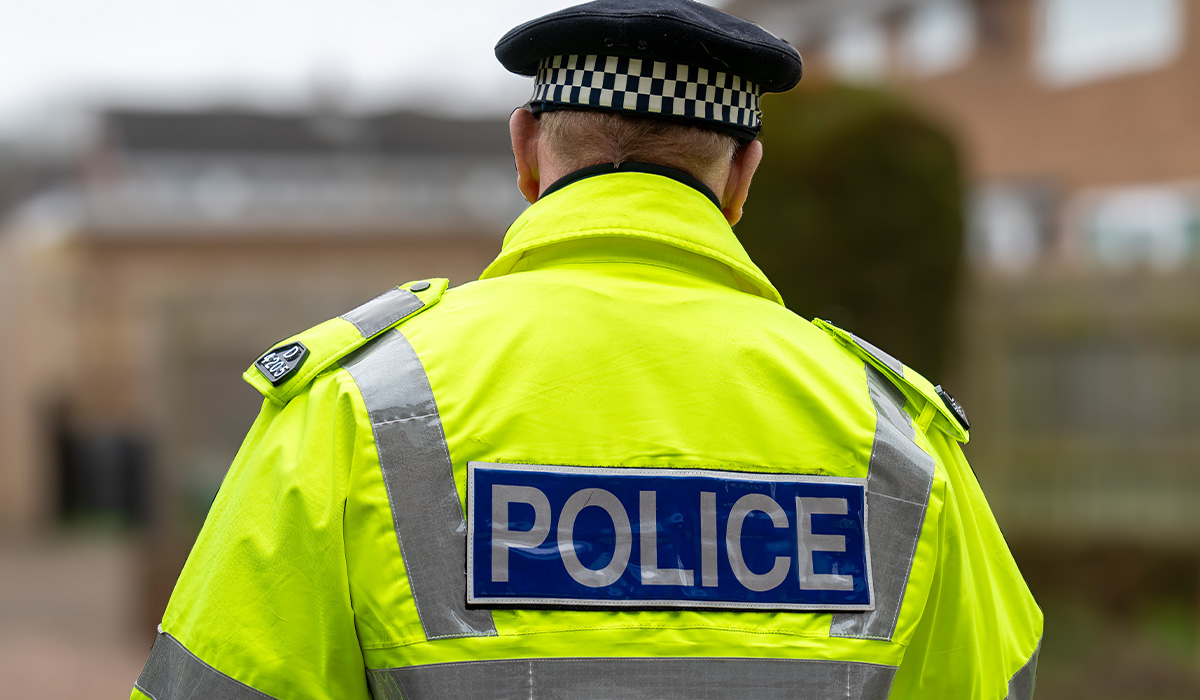 Young boy tragically dies after falling in playground(00)