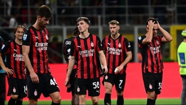 Prediksi Skor AC Milan vs Lecce: Susunan Pemain dan Rekor H2H