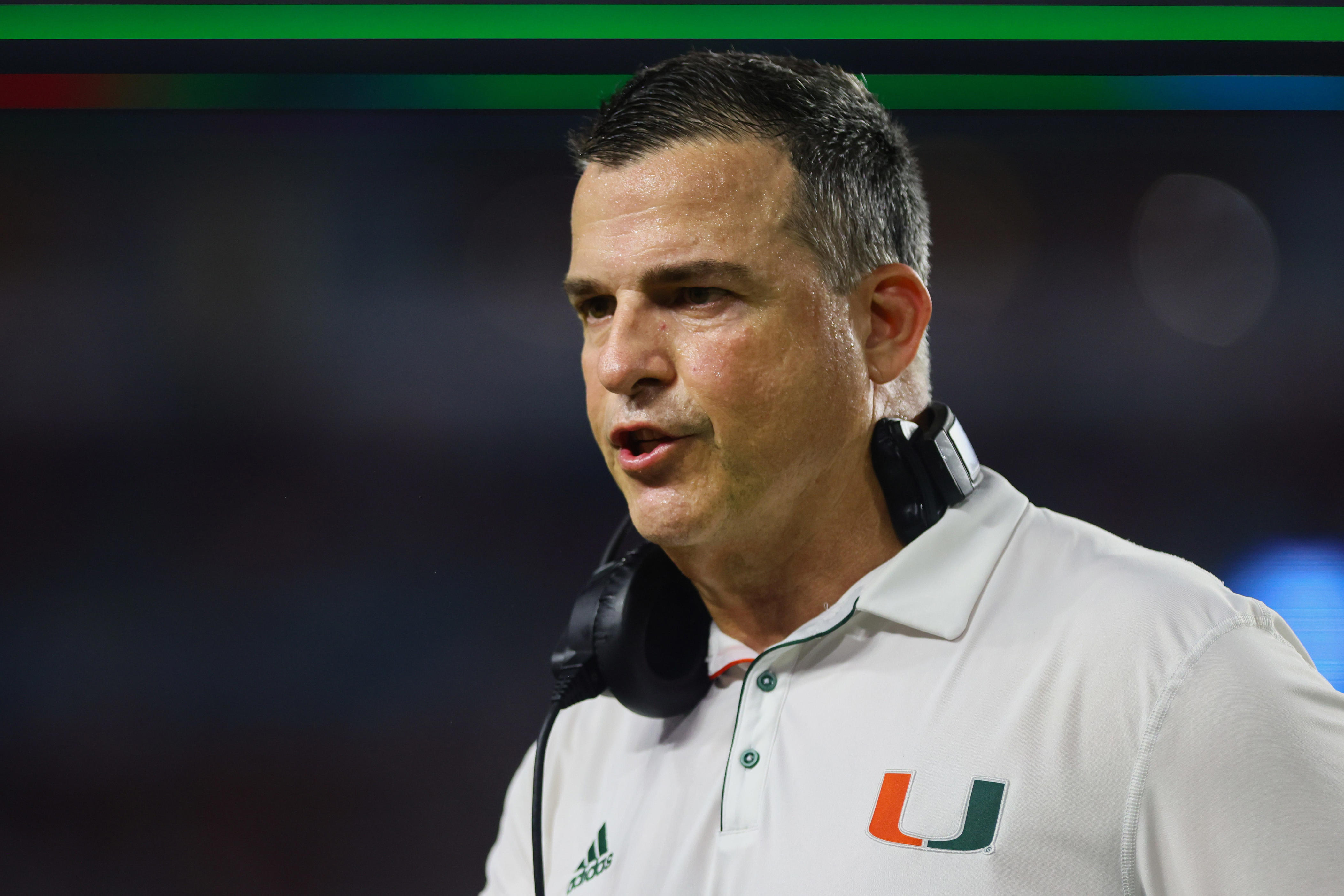 what-channel-is-miami-football-vs-notre-dame-on-today-time-tv