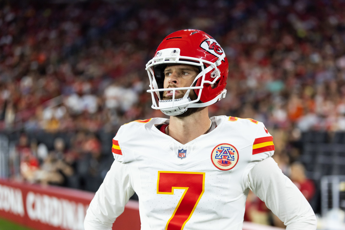 NFL fans want Harrison Butker cut after Sunday's game
