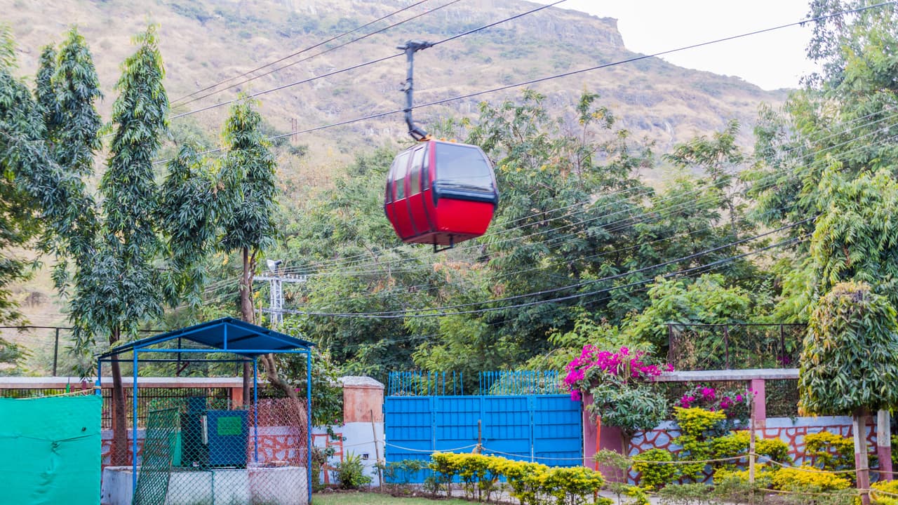 Gujarat Ropeway Collapse: Six Killed at Pavagadh Hill Temple After ...