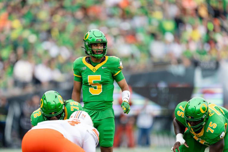 Where to watch Oklahoma State-Oregon football game? Time, channel ...