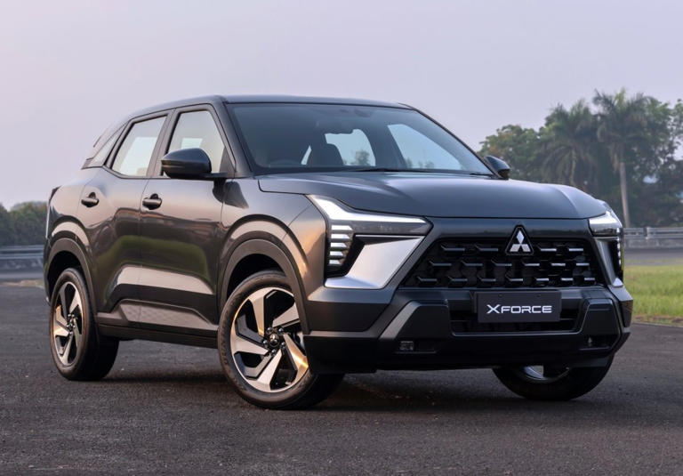 MITSUBISHI S ICONIC PAJERO SUV IS MAKING A COMEBACK THIS visual data 2