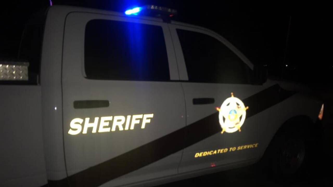 Armed man shot killed by deputies in Yuma Armed man shot killed by deputies in Yuma