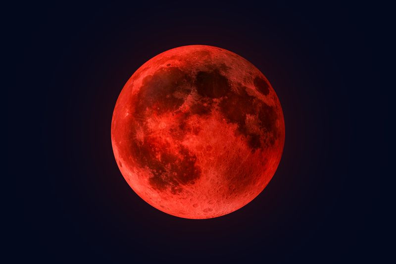 Blood Moon: Total lunar eclipse to light up skies tonight; here's when ...