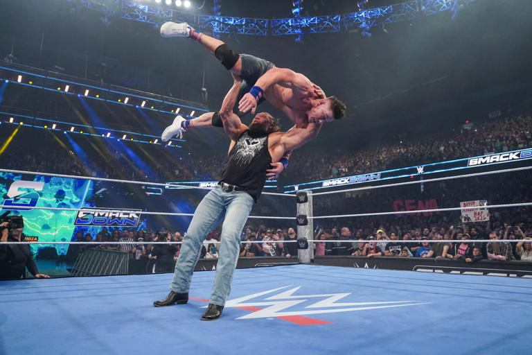 WWE SmackDown in Chicago (9/5/25) Results: Brock Lesnar vs. John Cena  Official for WrestlePalooza