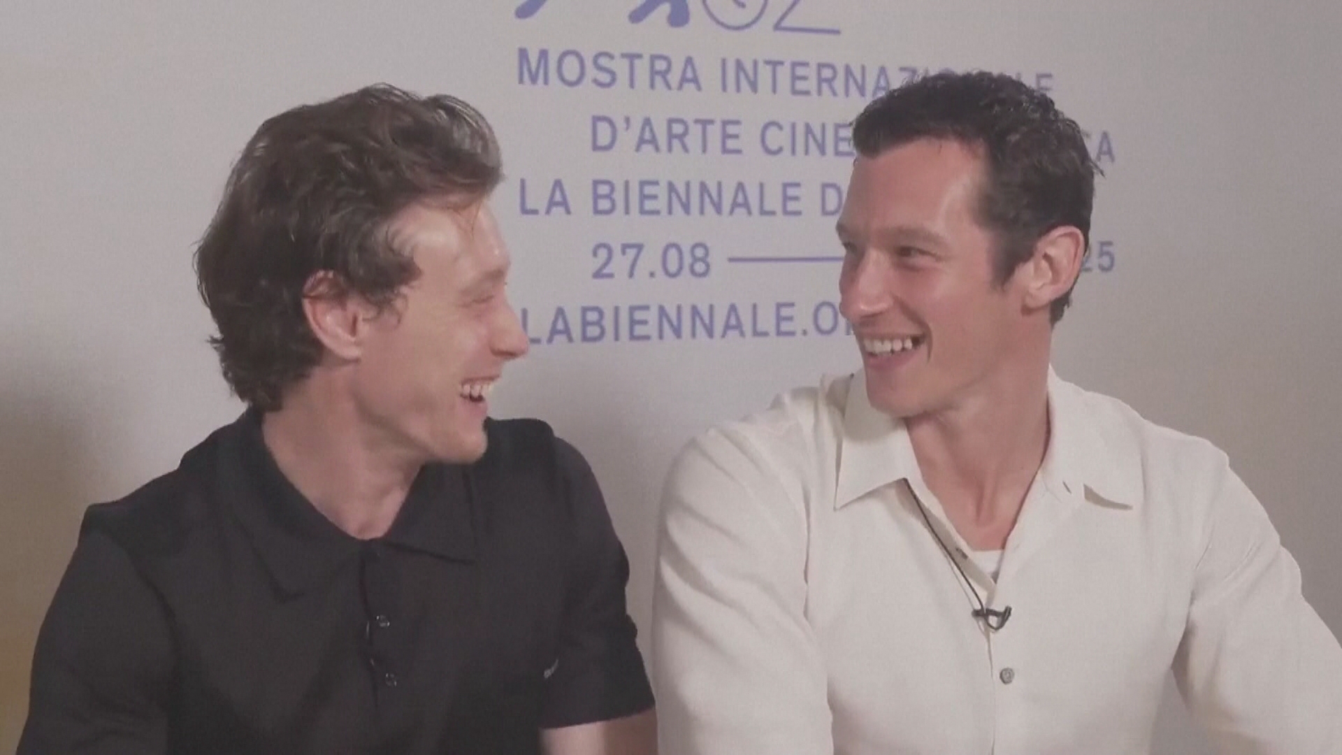 george-mackay-callum-turner-s-bromance-over-fish