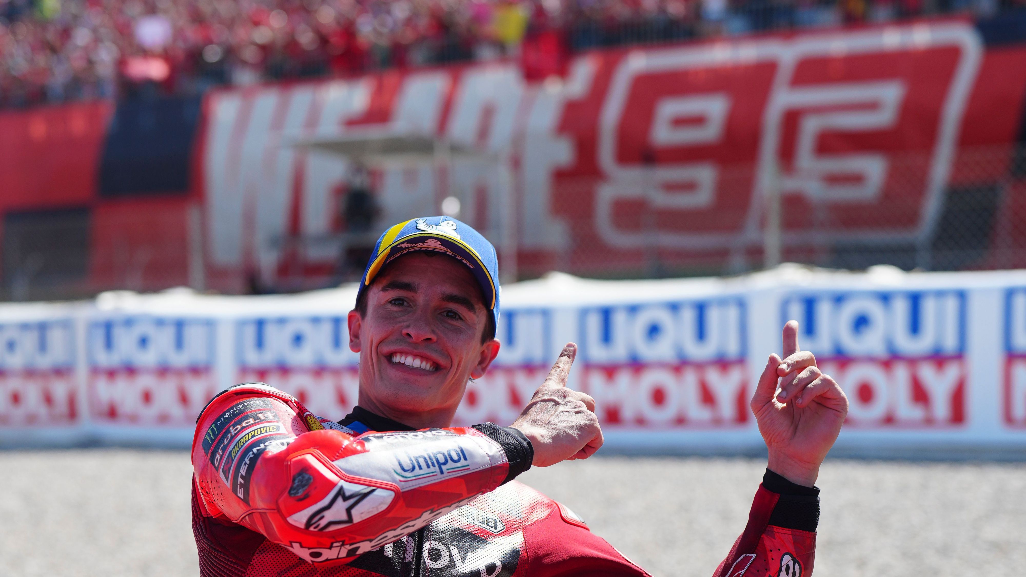 Francesco Bagnaia Dihujat, Marc Marquez Tidak Minta Apa Pun Meski Dapat Motor Ducati Terburuk