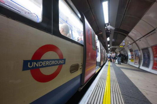 Railroad workers strike over pay in UK