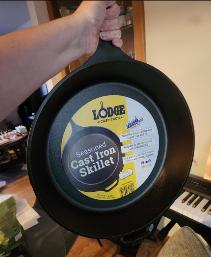 20 Times Abandoned Items Became Someone Else’s Treasure