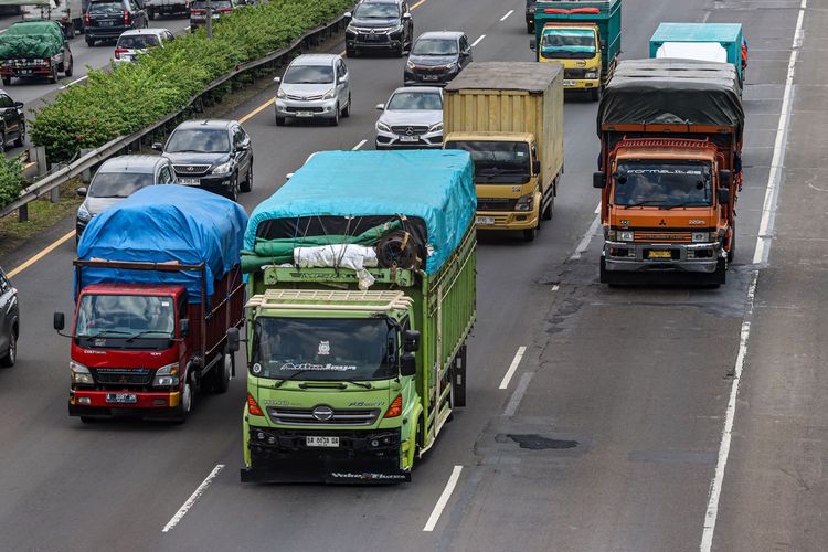 Pasar Kendaraan Niaga 2025: Sesuaikan Model dengan Kebutuhan Pasar