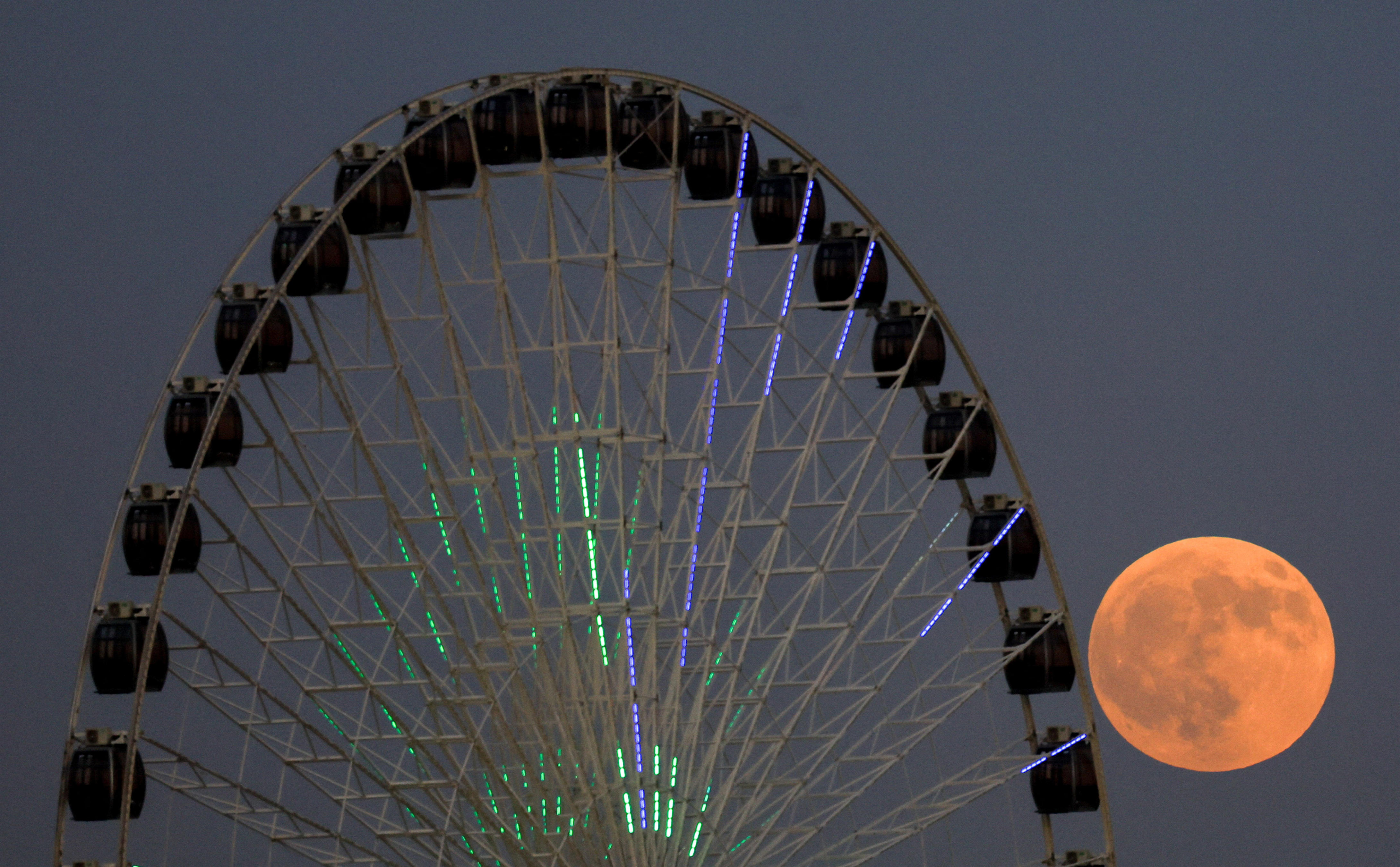 See stunning images of the 2025 'blood moon' and total lunar eclipse