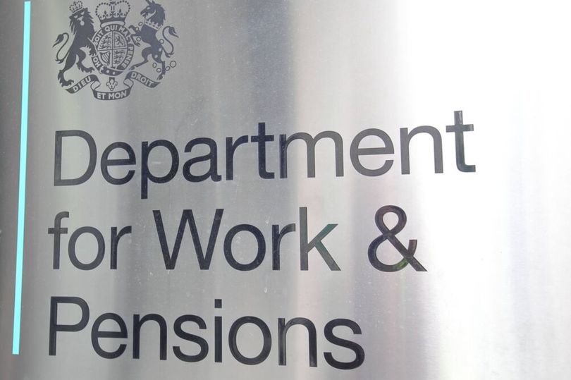 dwp-handing-362-a-month-support-to-uk-households-with-23-conditions