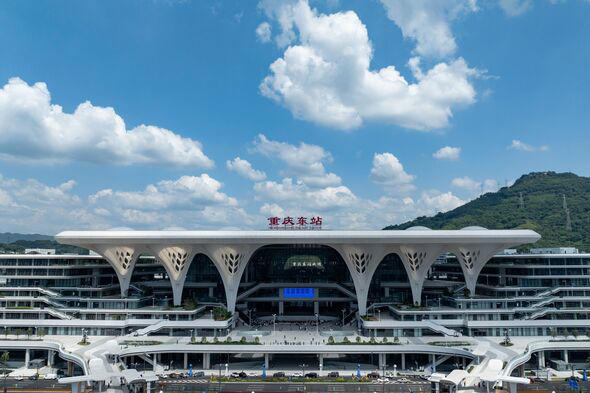 the-world-s-biggest-train-station-just-opened-and-it-s-5-times-bigger