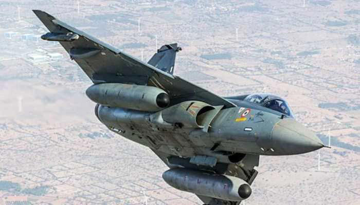  India’s Fighter Jet Dilemma: F-35 Too Costly, Su-57 Too Risky, Rafale Too Limited – Who Will Guard Country’s Skies? 