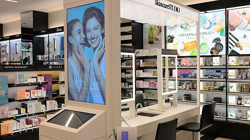 Rayons d'un magasin Sephora.