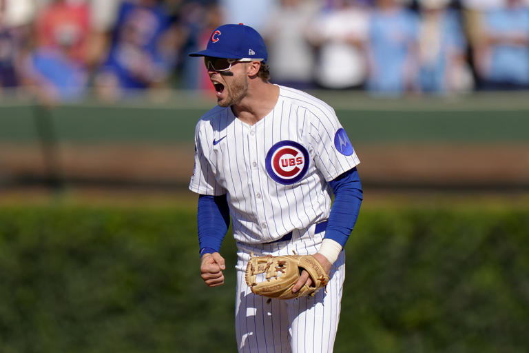 Cubs' Nico Hoerner Offers 3-Word Response to Chase for NL Batting Title
