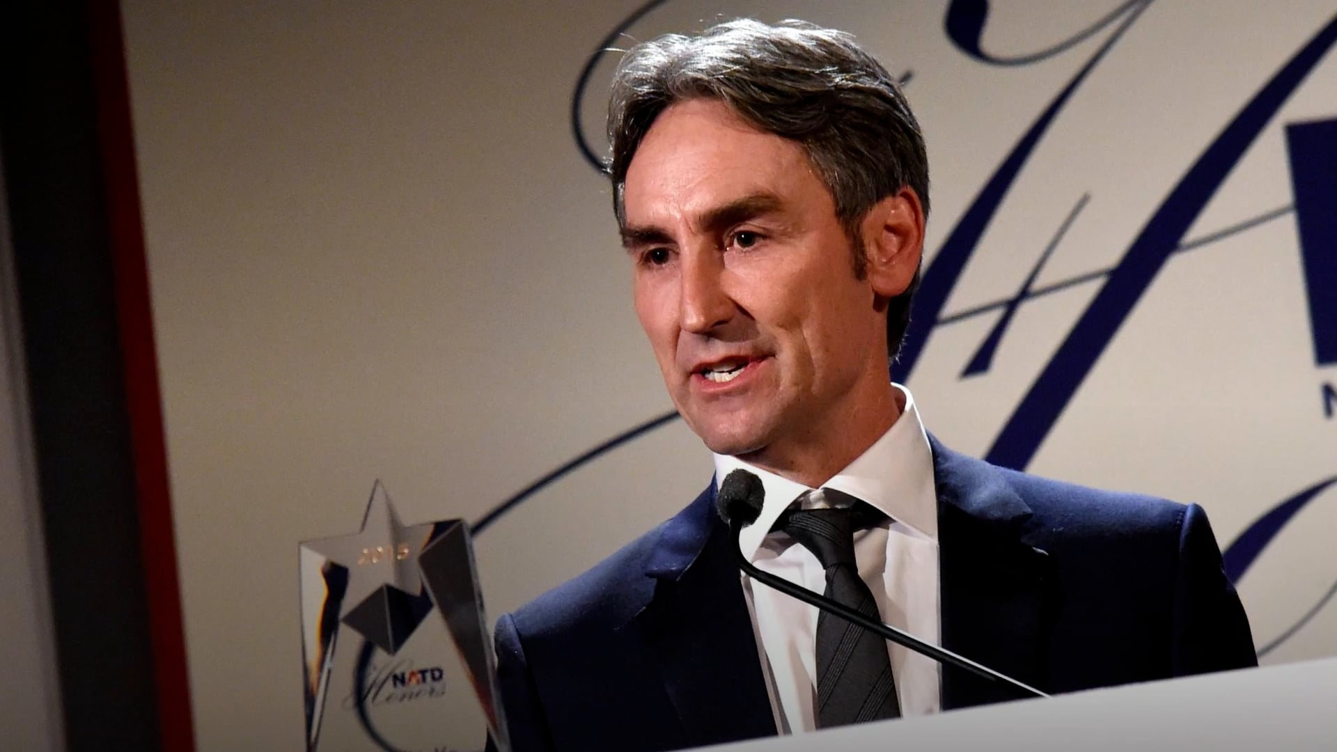 American Pickers Star Mike Wolfe Hospitalized After Car Crash