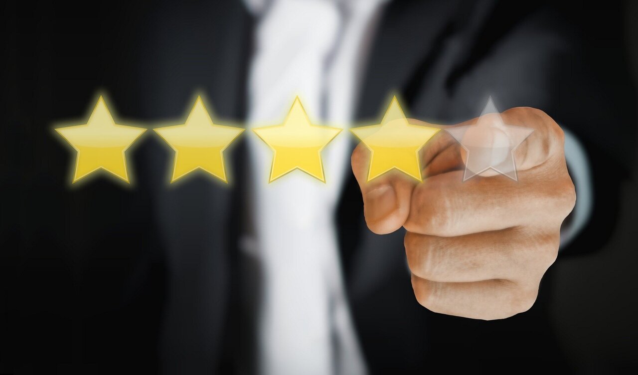 Online review structure, not just sentiment, predicts what readers find ...