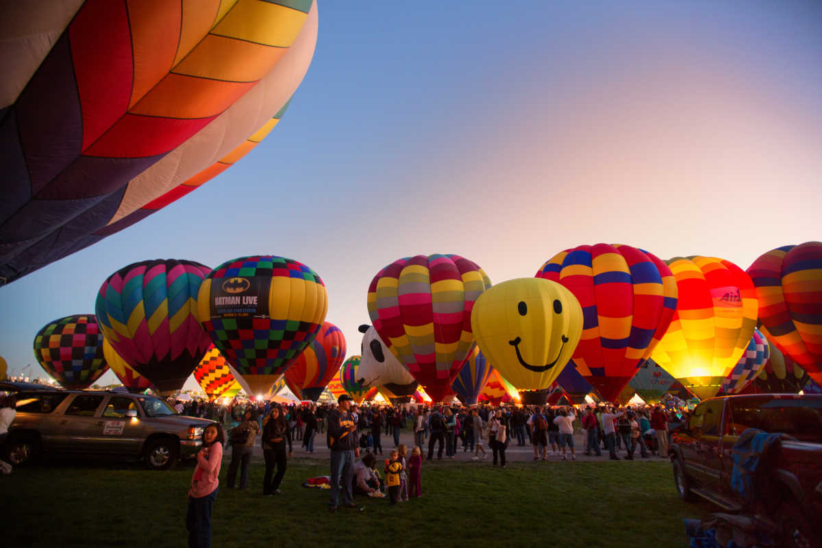 55+ best fall activities in the US (for 2026)