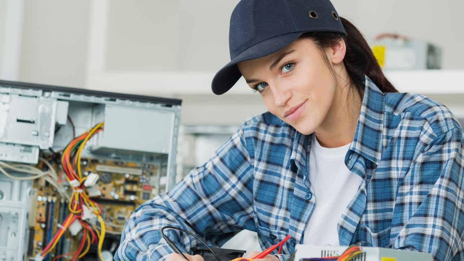 12-reasons-why-more-women-are-choosing-trades-over-office-jobs