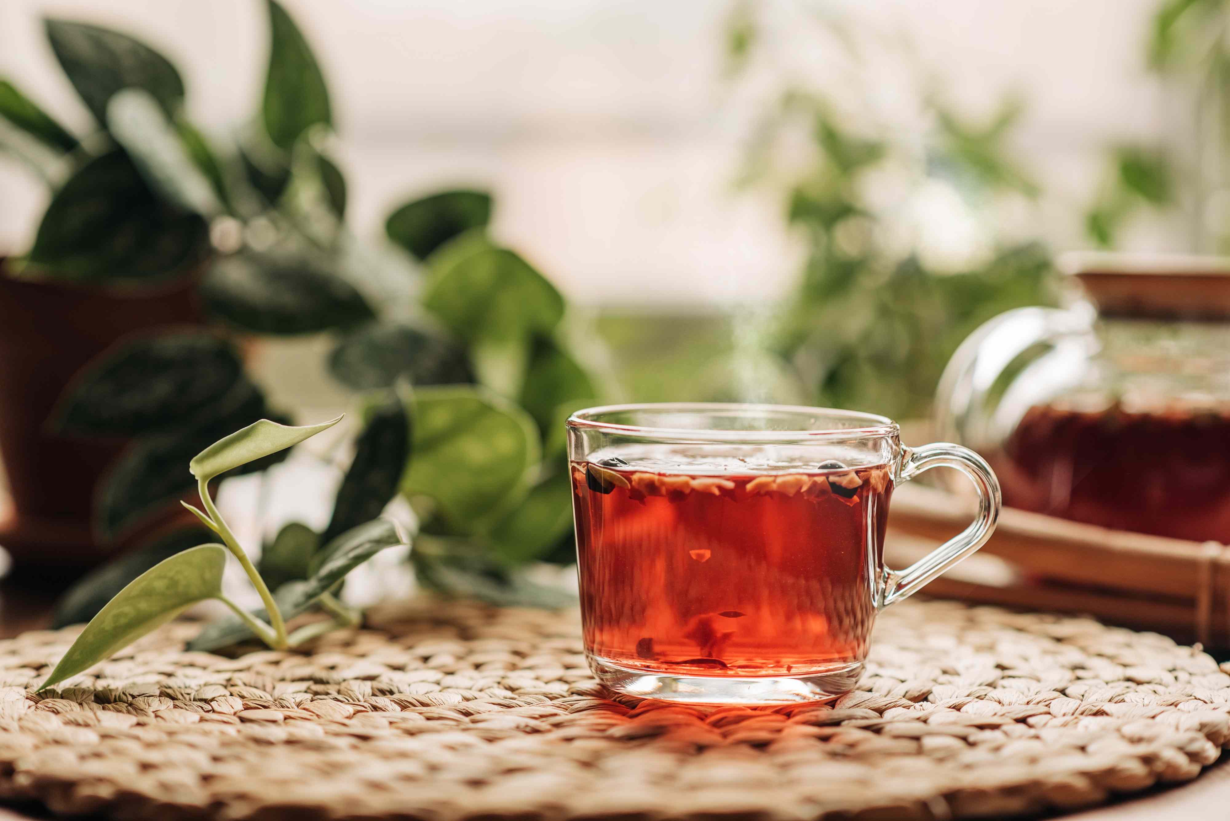 6 teas proven to naturally lower blood pressure and improve heart health