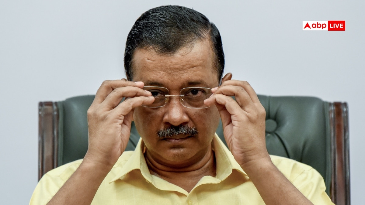 दिल्ली: 'फांसी घर' मामले में अरविंद केजरीवाल को समन, 13 नवंबर को पेश