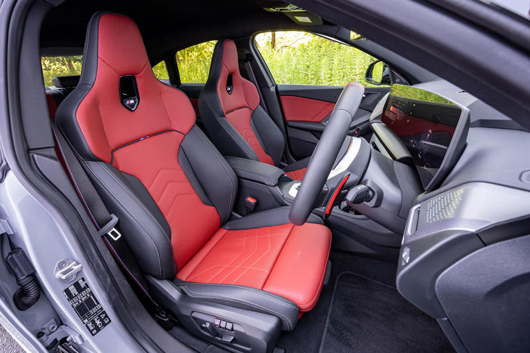 BMW M235 xDriveグランクーペ（4WD/7AT）【試乗記】
