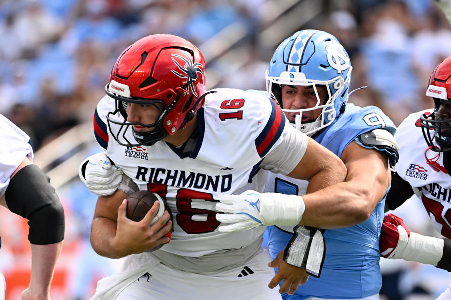 Melkart Abou-Jaoude goes from bagel shop to blossoming star for UNC Football