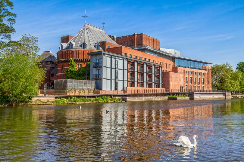 Royal Shakespeare Company offers half of staff voluntary redundancy in ...